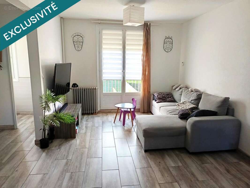 Maison 100 m² à Castres  - photo 4