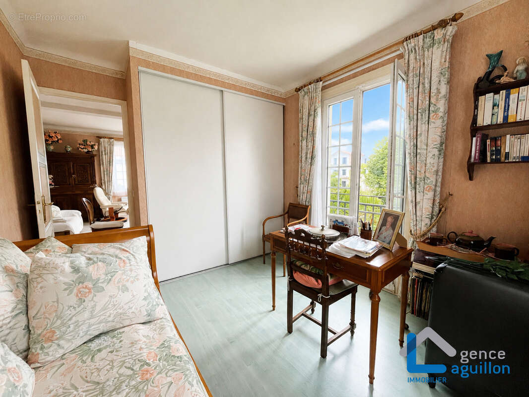Hendaye Plage - Bel appartement T3 de 62 m2 avec balcons et cave - Tout à pied - photo 4