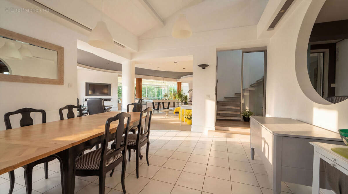 Maison à CHAMBRAY-LES-TOURS