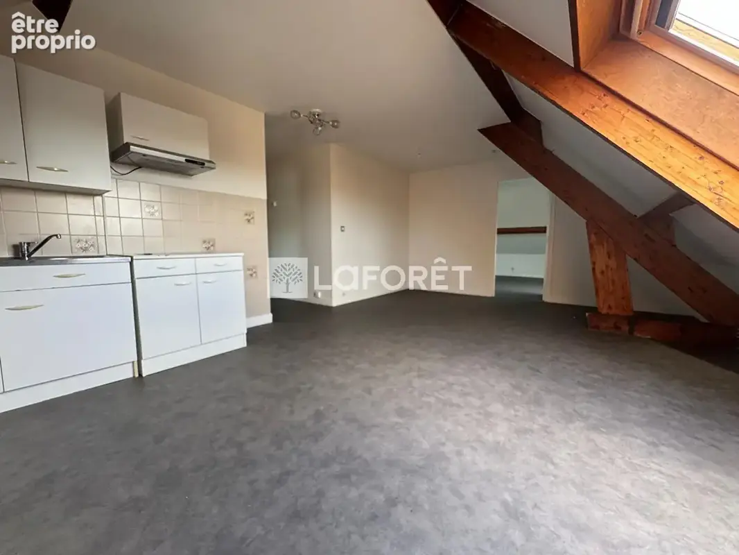 Appartement Clermont 2 pièce(s) 36 m2 - photo 2