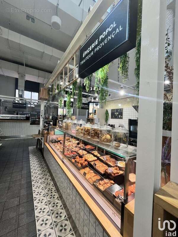 Photo 4 - Commerce à TOULON