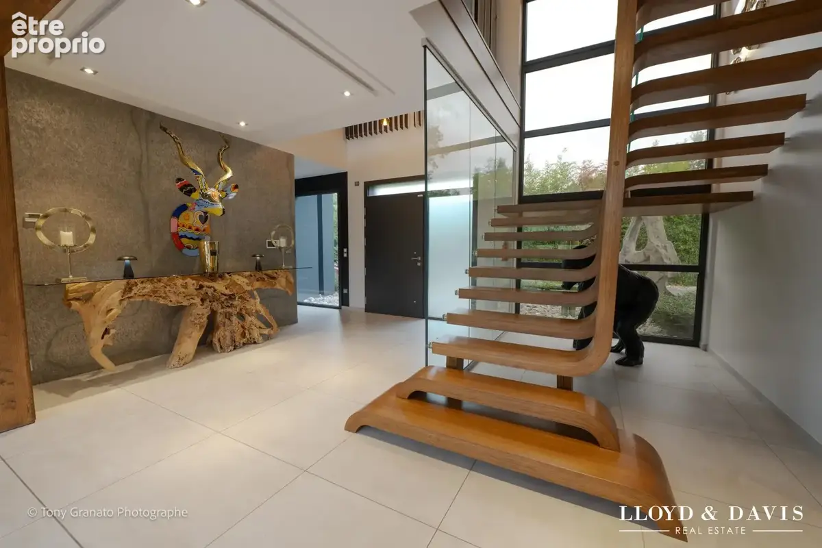 Maison 11 pièces 400 m² à vendre à Beauvais (60000) - photo 2