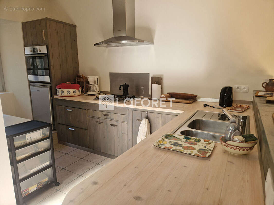 Appartement à SALINS-LES-BAINS