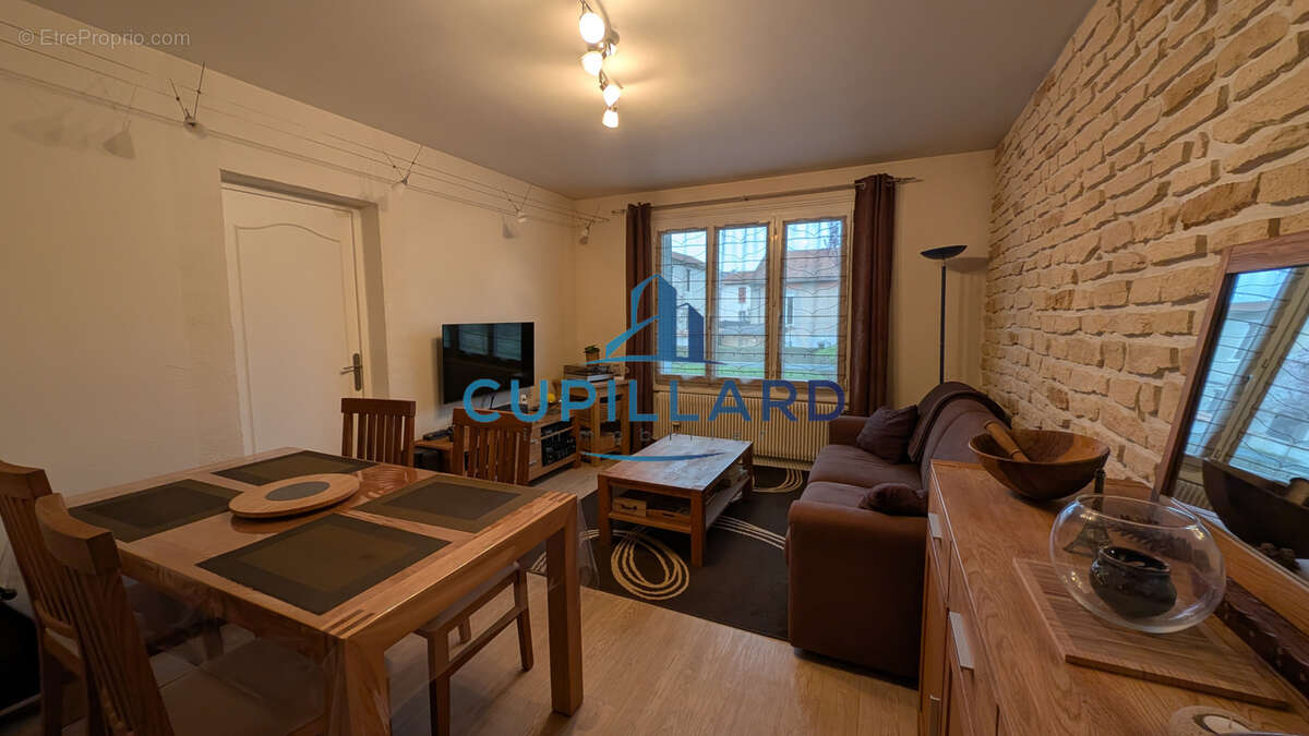 Appartement à ROANNE