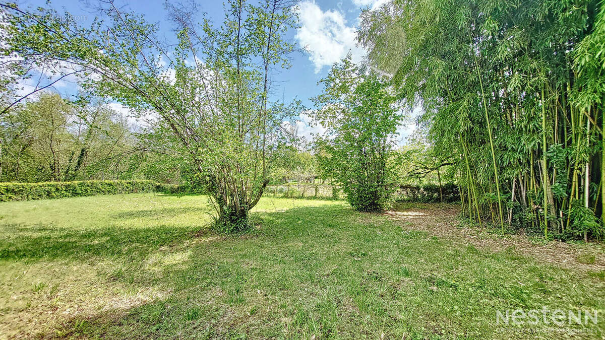 A Vendre Maison de 103 m² avec garages en sous-sol et jardin proche du chemin de Compostelle - photo 19
