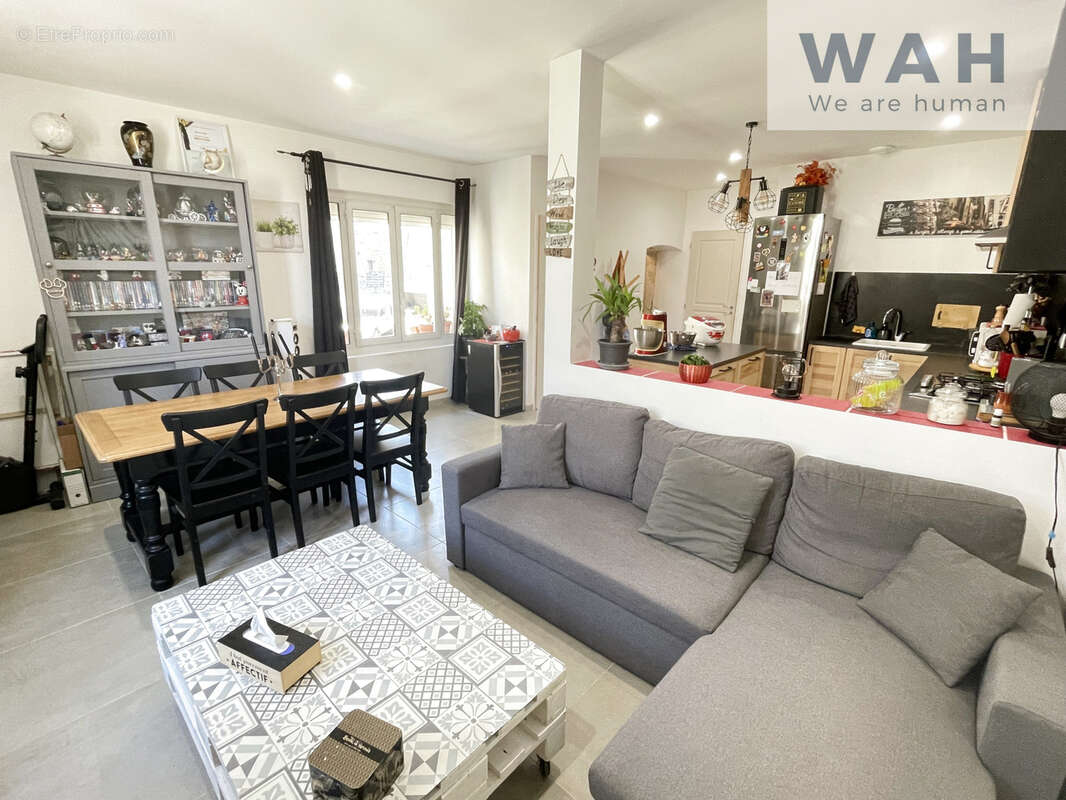 Maison à CALVISSON