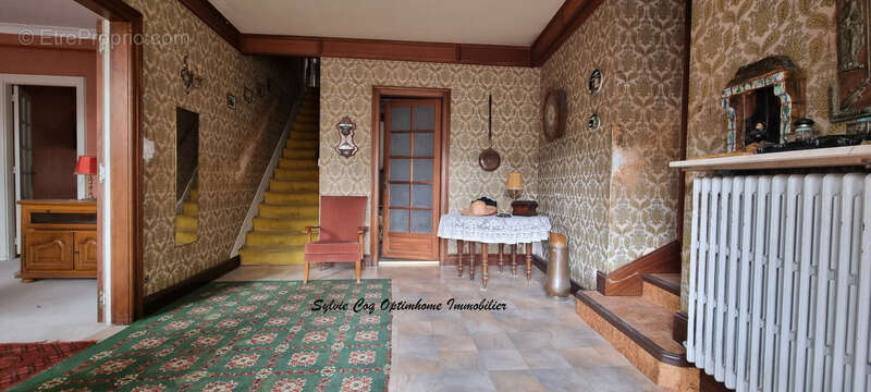 Maison à REMONCOURT