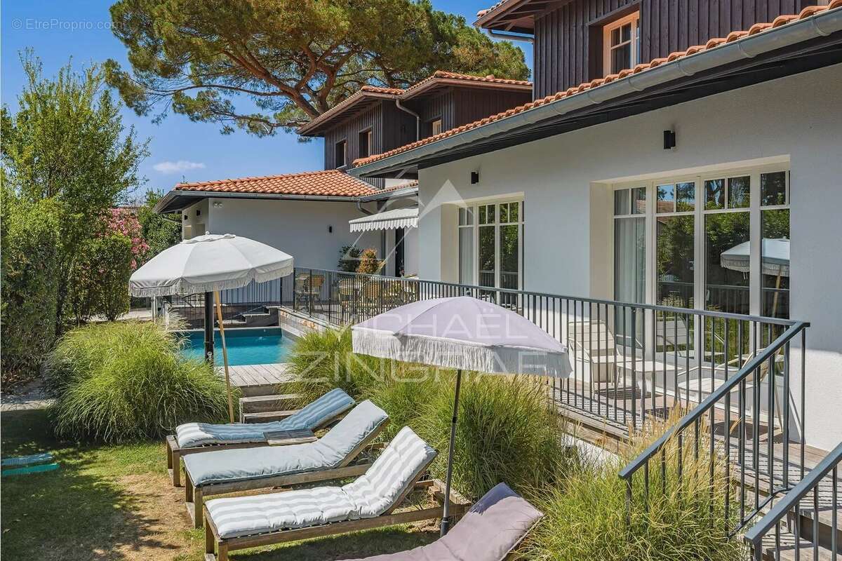 Maison à GUJAN-MESTRAS