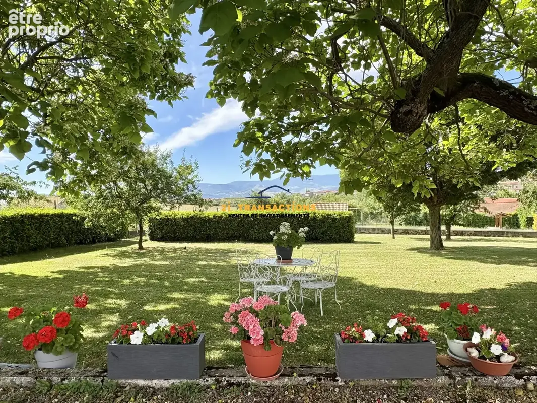 Maison 6 pièces 141 m² à vendre à Genilac (42800) - photo 4