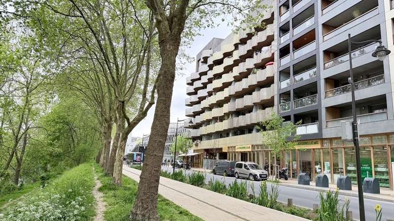 Appartement à L'ILE-SAINT-DENIS