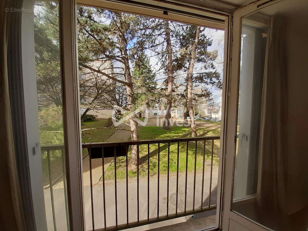 Appartement à LE PLESSIS-TREVISE