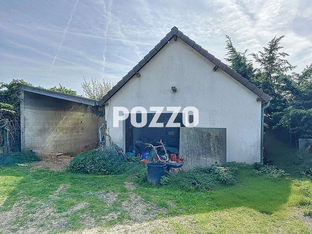 Maison à DRAGEY-RONTHON