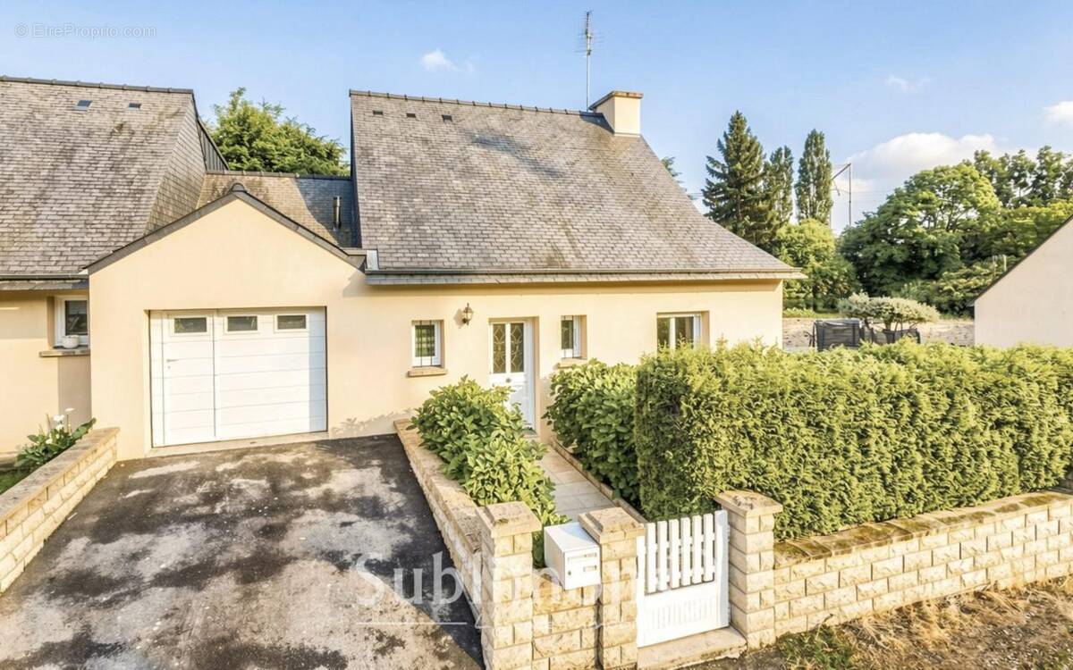 Maison à PLOERMEL