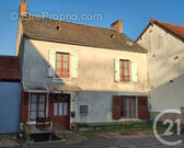 Maison à SUILLY-LA-TOUR