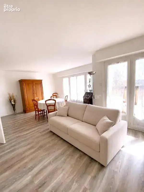 Appartement à RAMBOUILLET