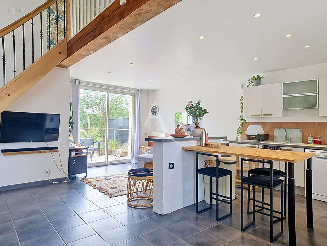 Maison à BRIOLLAY