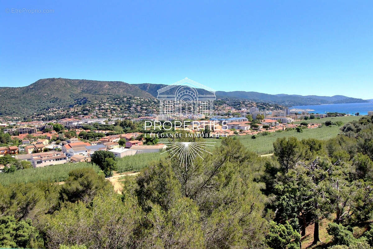 Appartement à LE LAVANDOU