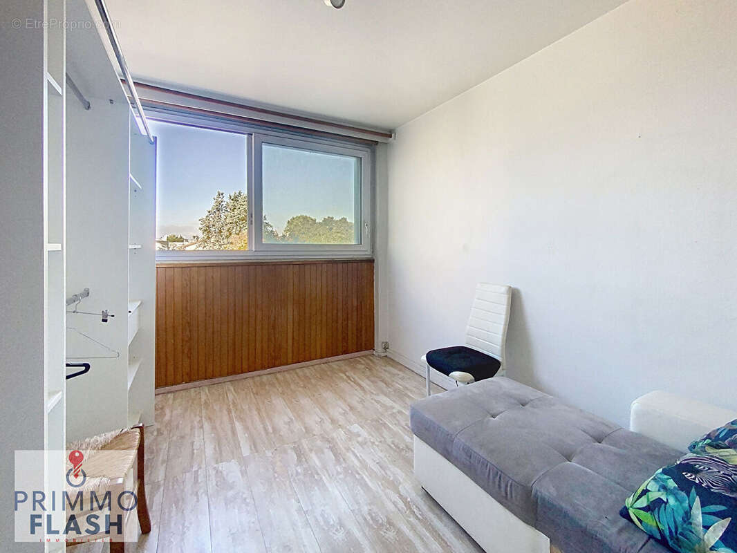 Appartement à AUBERVILLIERS