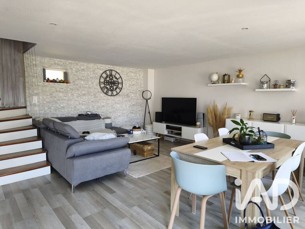 Photo 1 - Maison à MOULEYDIER