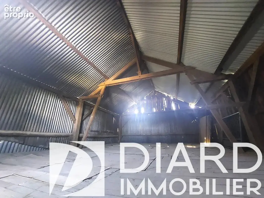 Maison 126 m² - Double garage + hangar - photo 12