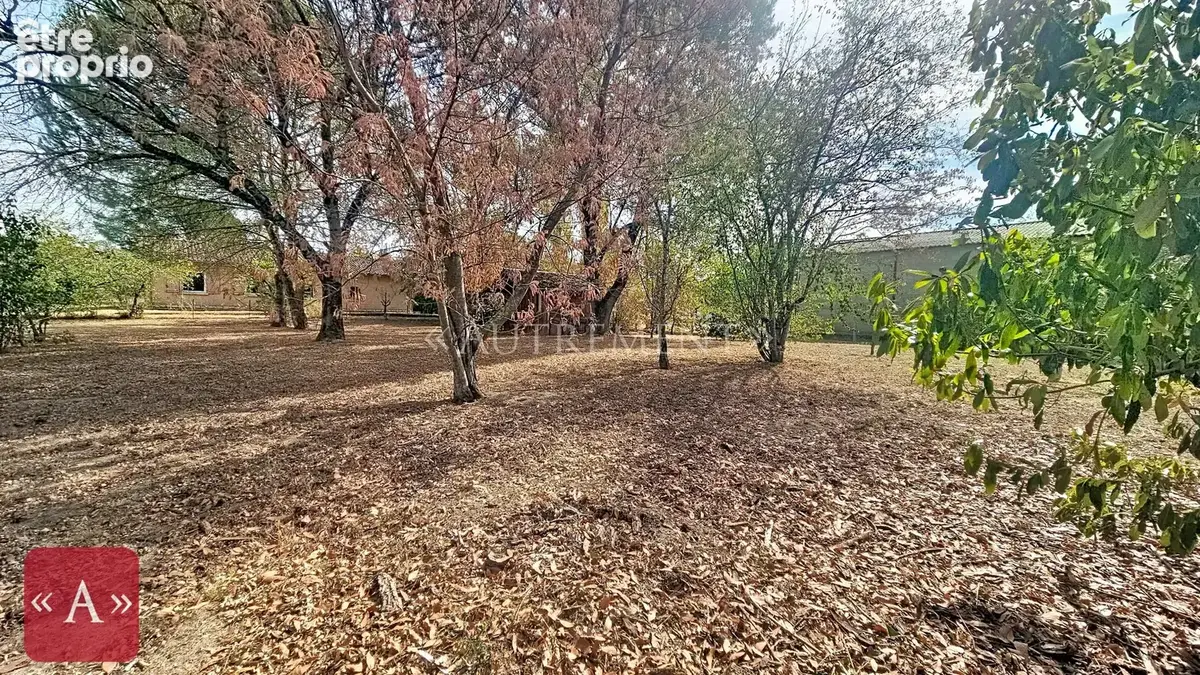 Photo Terrain à Saint-Sulpice au prix de 80 000€