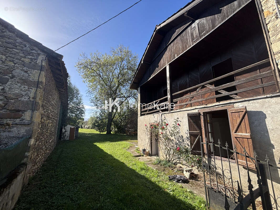 Maison à LABARTHE-INARD