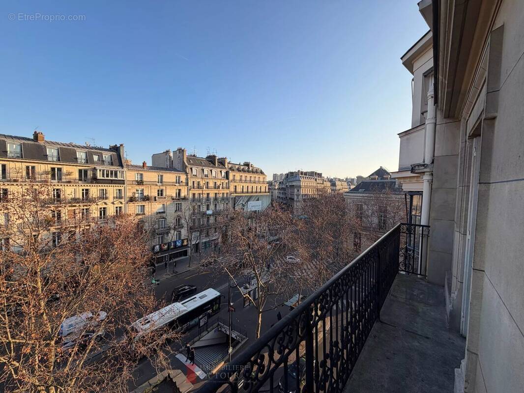 Appartement à PARIS-6E