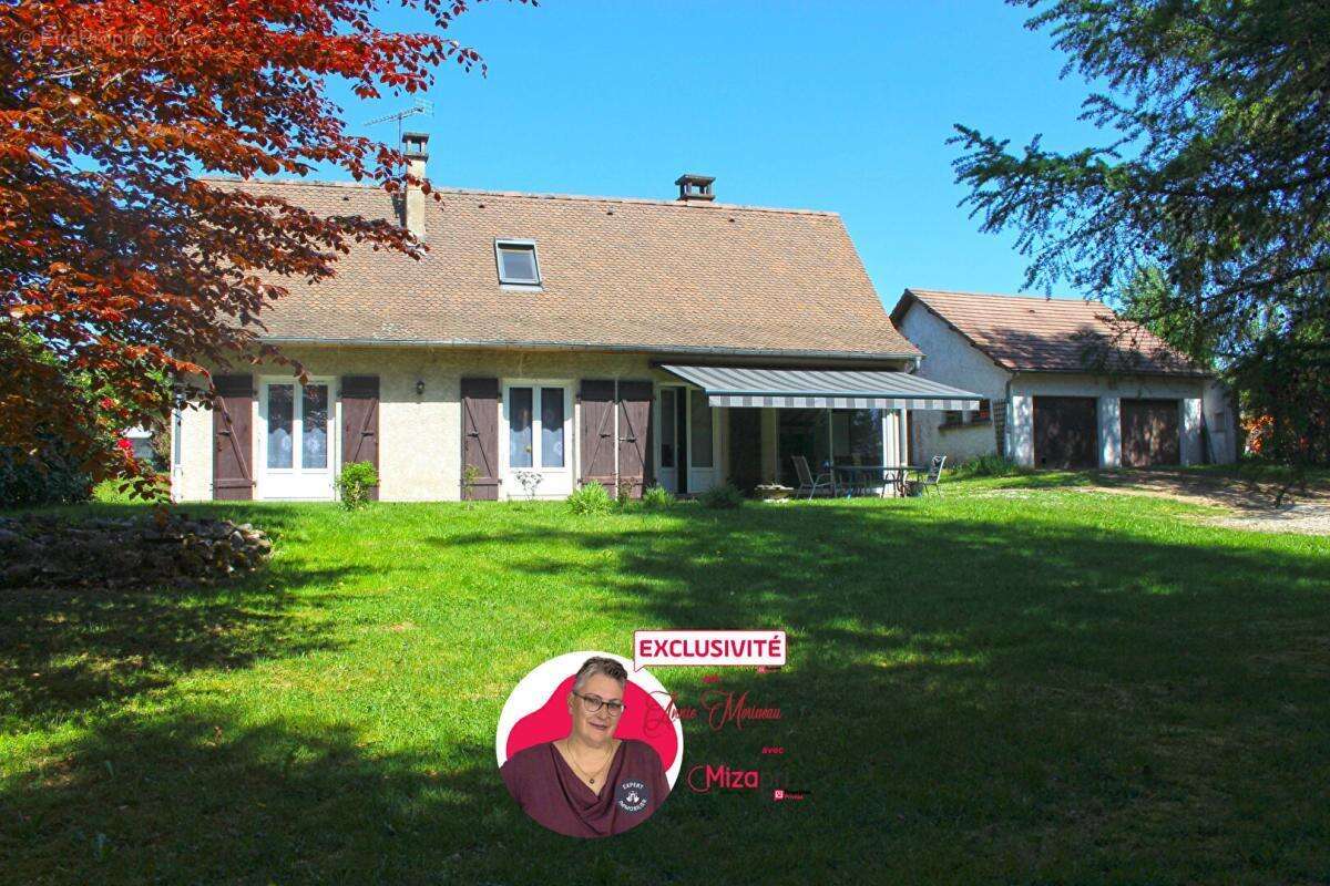 Maison à LANOBRE