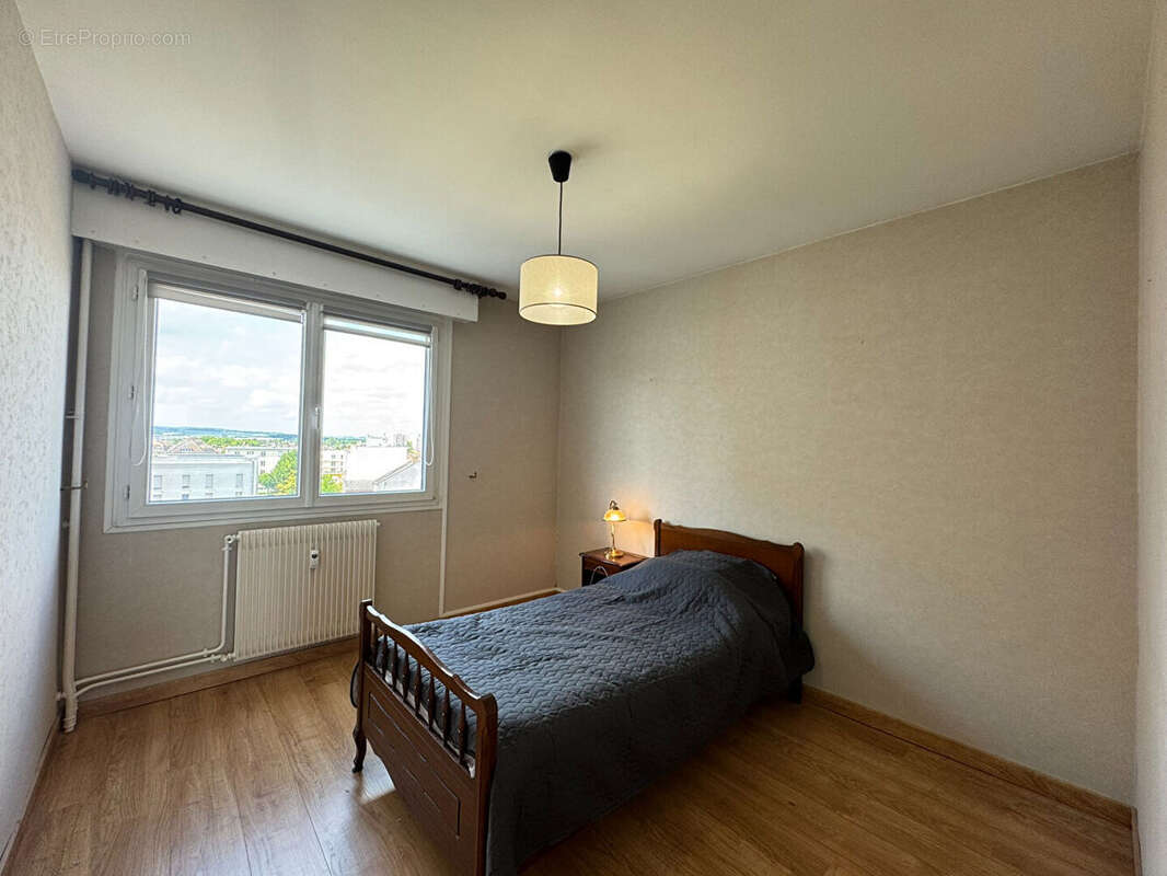 Appartement type 5  - 91 m² - reims clairmarais - photo 9