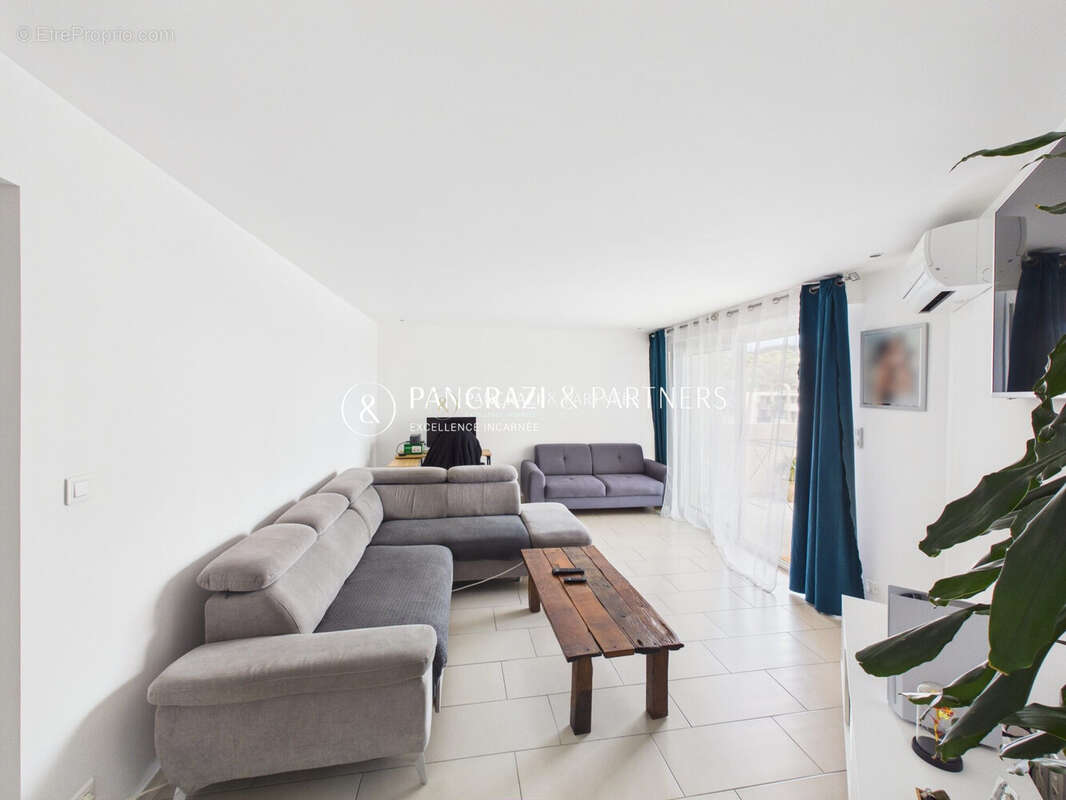 Appartement 60 m² à Ajaccio  - photo 2