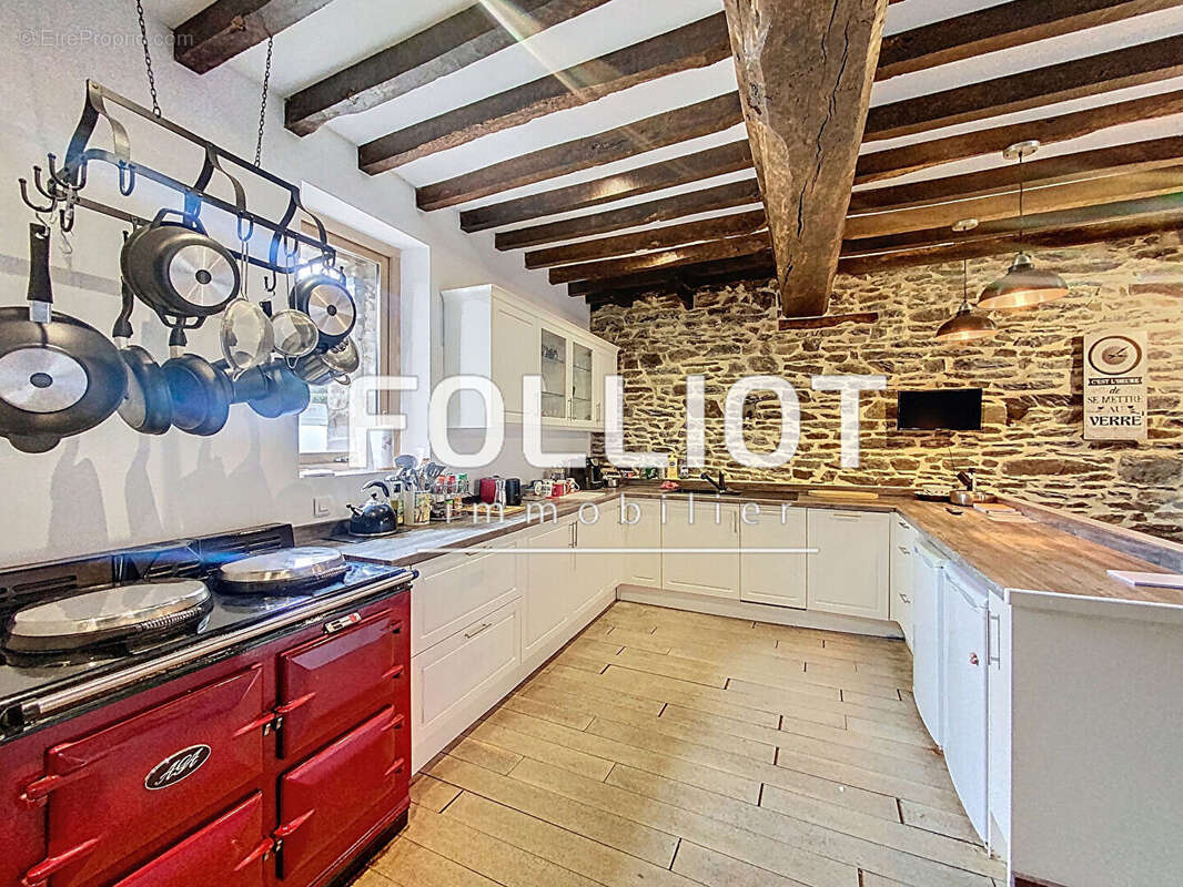 Maison à THURY-HARCOURT