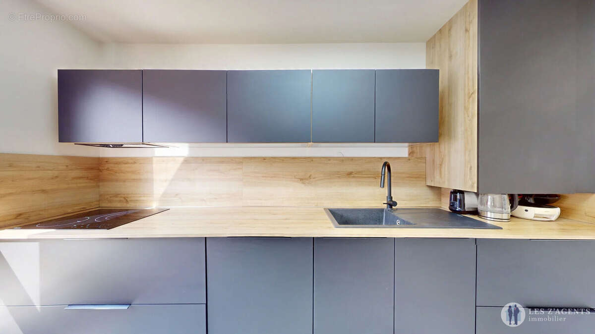 Appartement à FONTAINE