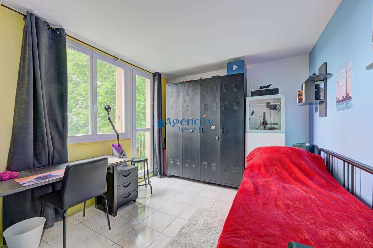 Appartement 62 m² à Noisy-Le-Grand  - photo 7