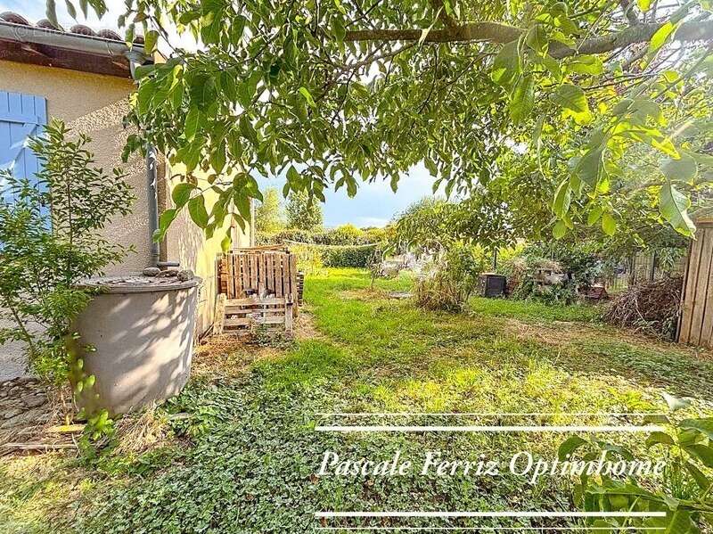 BEAUCHALOT 31360 - Charmante Maison Plain-pied T5 - 104m² - 4 Chambres sur terrain de 888m² - photo 2