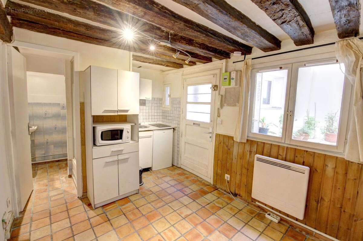 Appartement à PARIS-4E