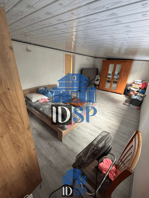 Maison de 95m2 sur terrain de 187m2- SAINT JOSEPH - photo 7