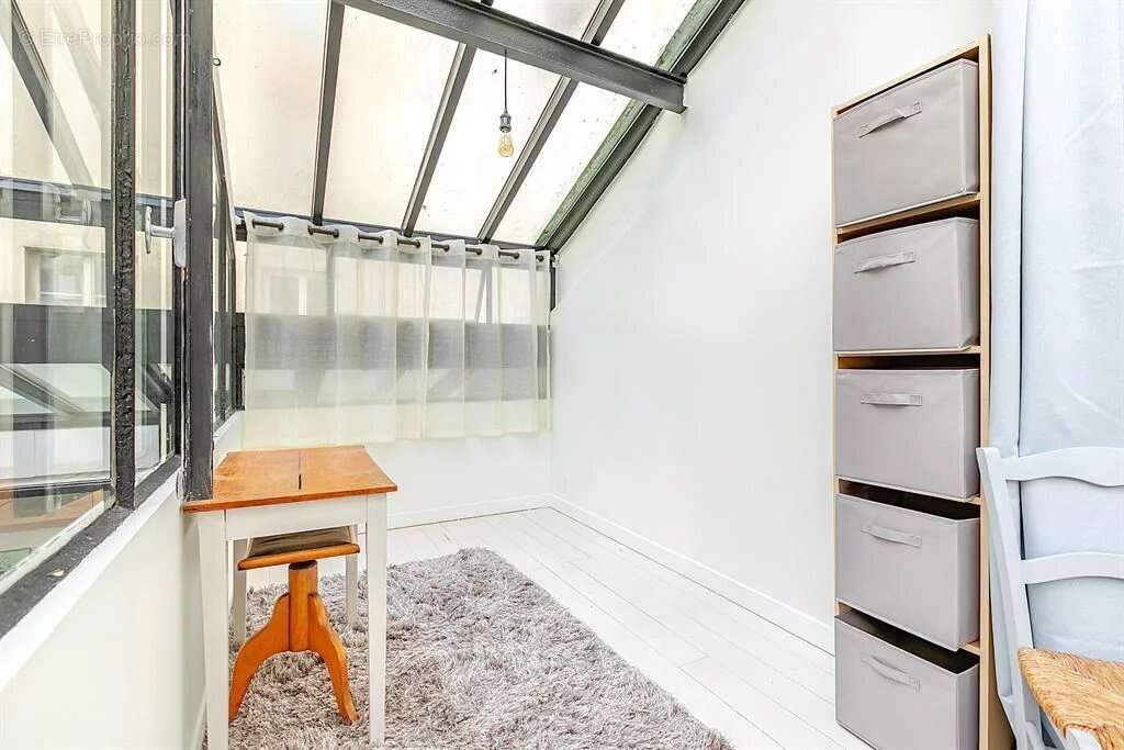 Appartement à PARIS-10E