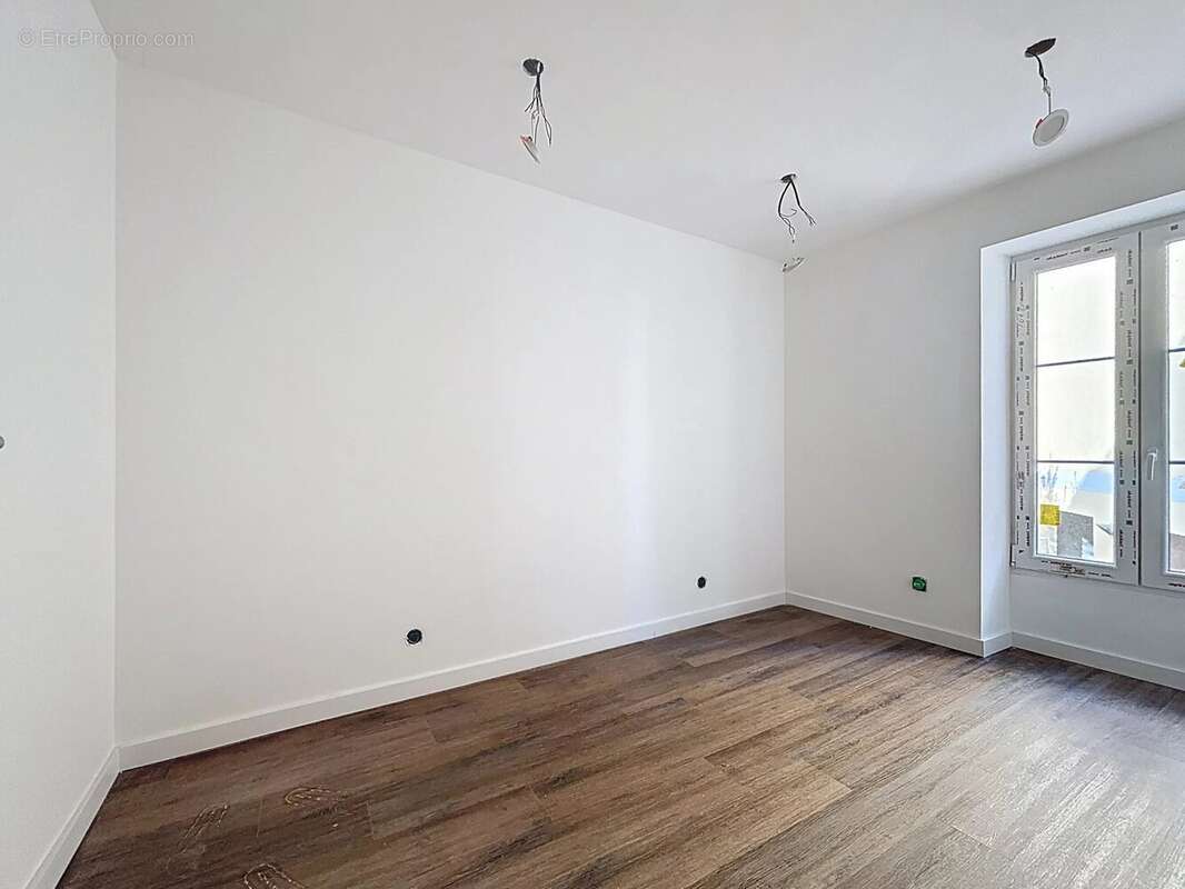 Appartement à SAINT-ETIENNE-DE-TINEE