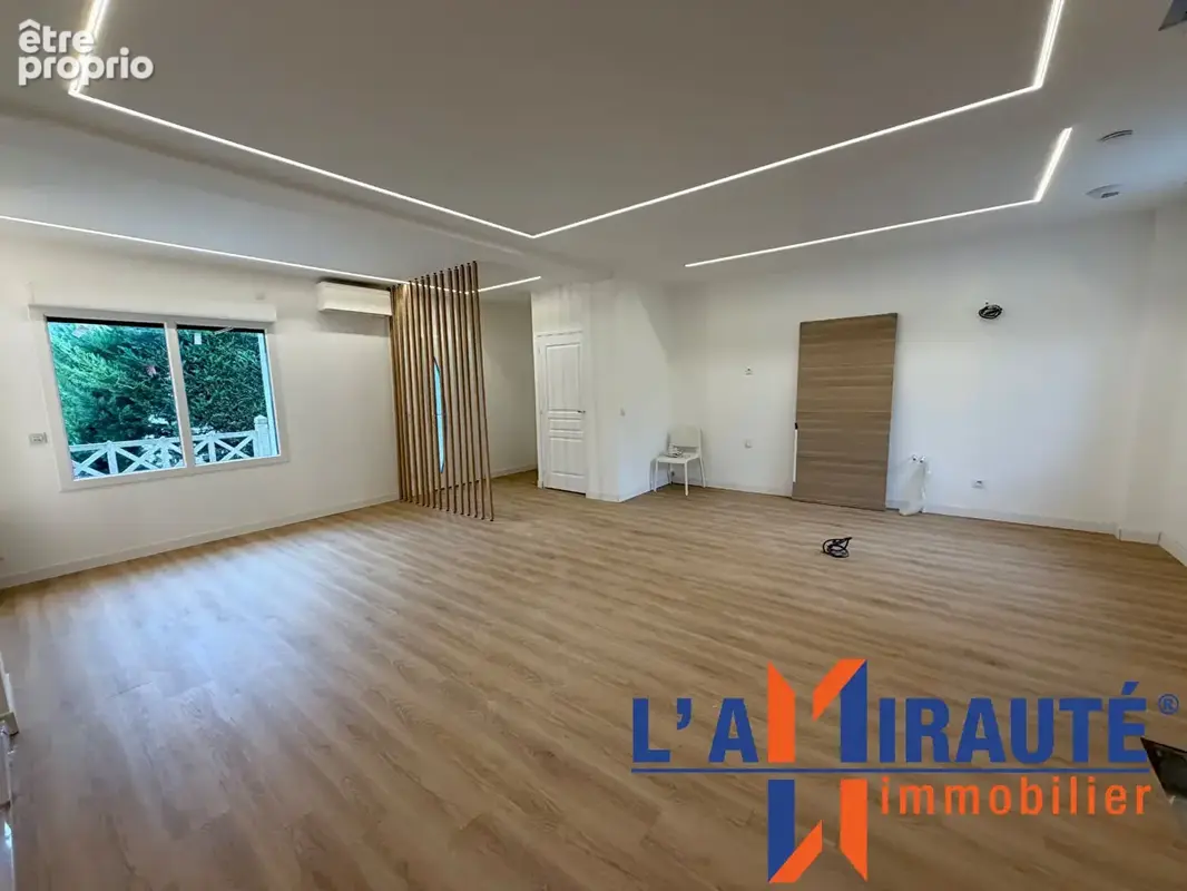 Maison 3 chambres en centre ville - photo 1