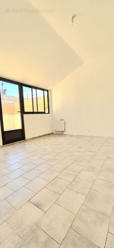 Appartement à HYERES