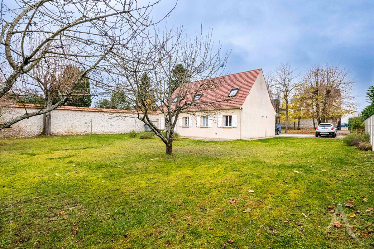 Maison à ROSNY-SUR-SEINE
