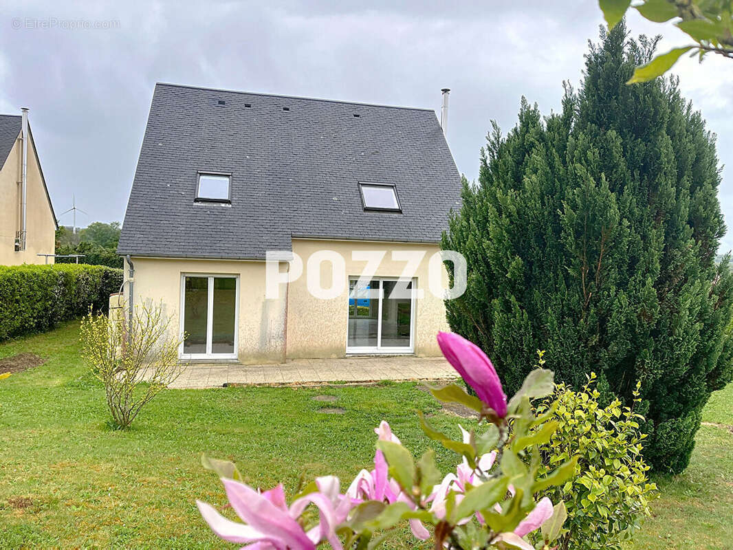 Maison à SAINT-AMAND