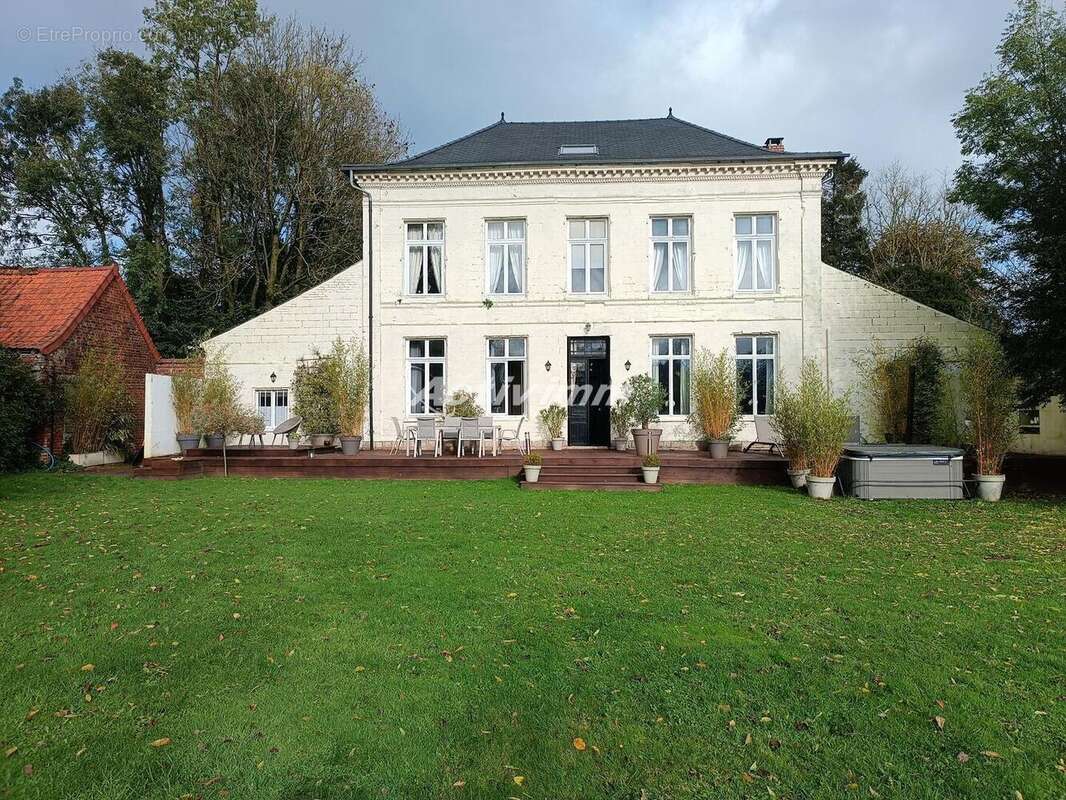 IMG20241022152601 - Maison à HEUCHIN