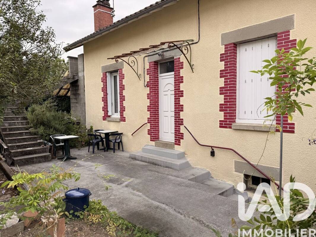 Photo 1 - Maison à SAINT-PRIEST-TAURION
