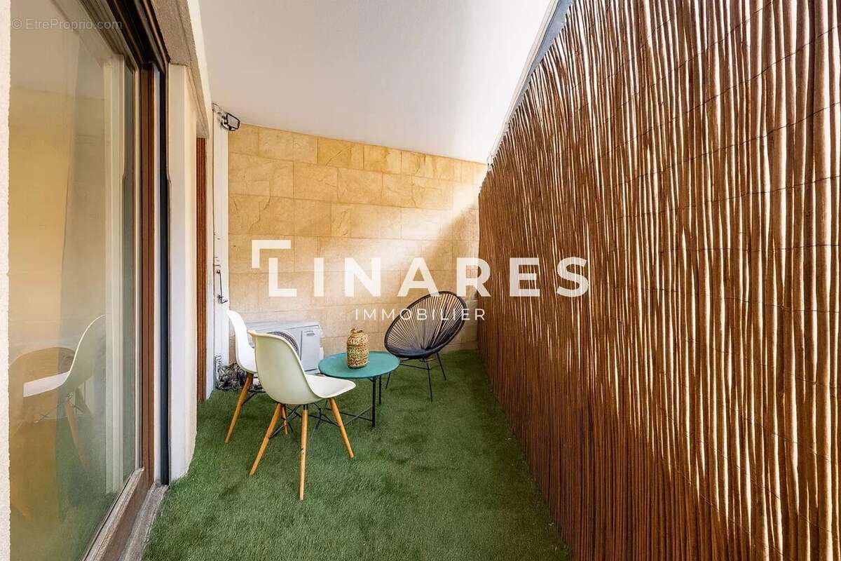 Appartement à MARSEILLE-7E