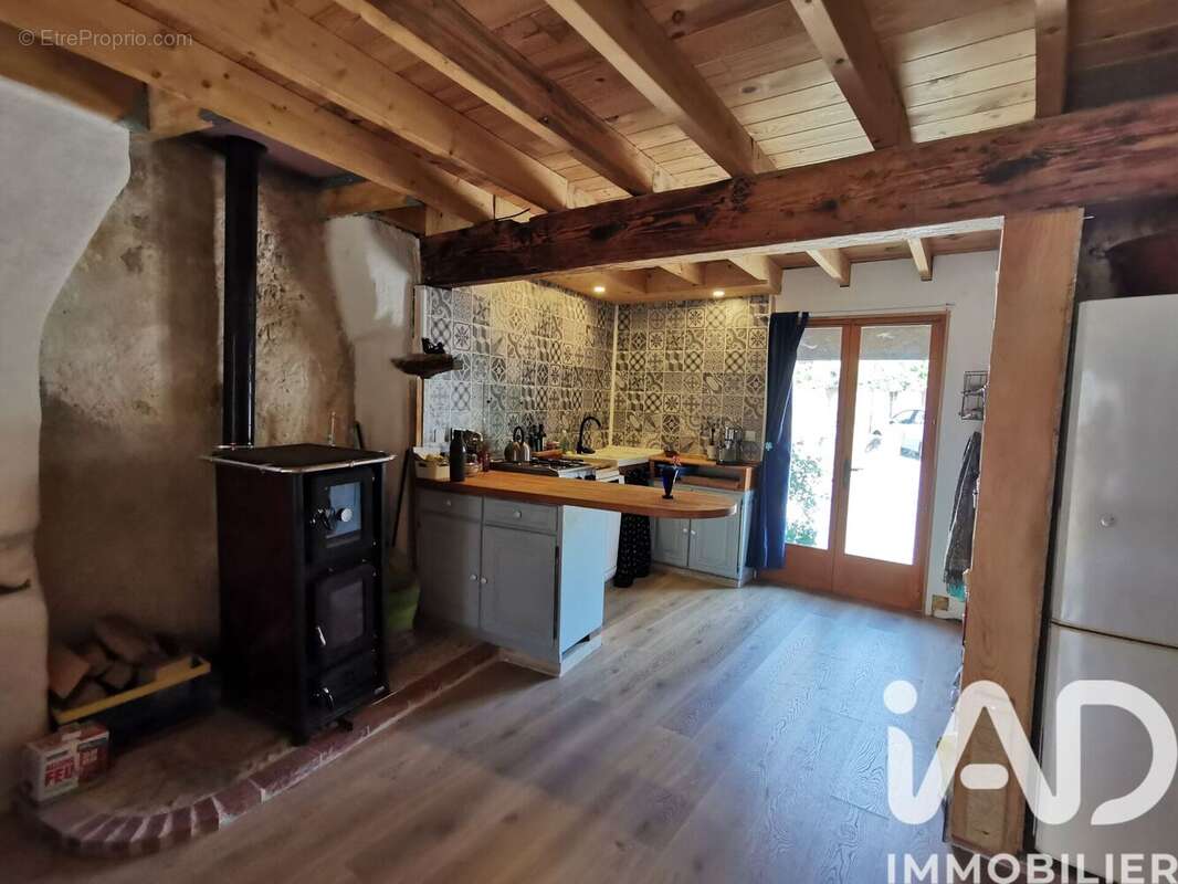 Maison 60 m² à Teilhet  - photo 3