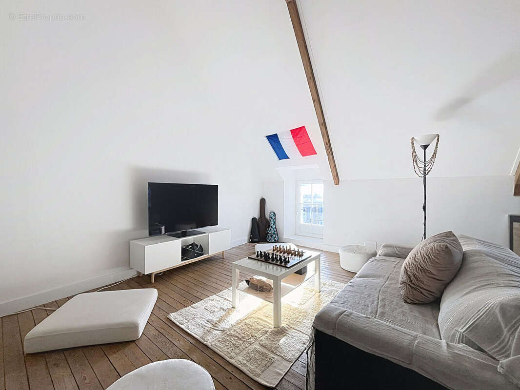 Maison à MINIAC-MORVAN