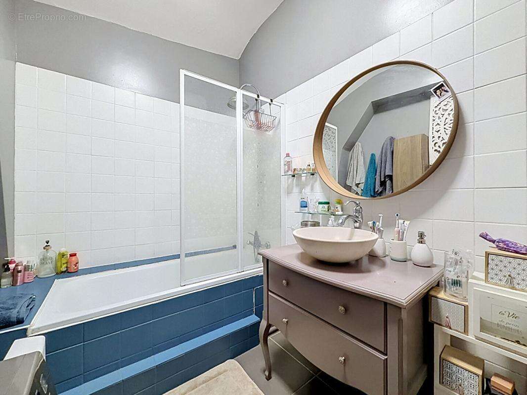 Duplex de charme - centre historique - photo 7