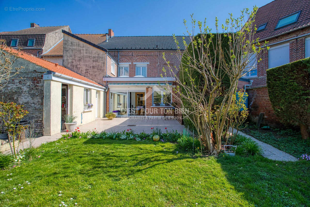 Maison à STEENVOORDE