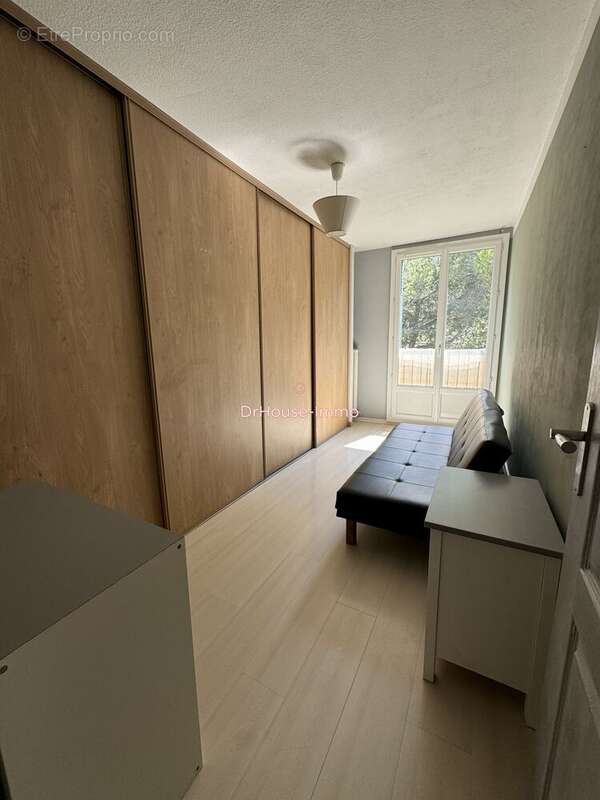 Appartement 96 m² à Chateauneuf-Les-Martigues  - photo 8